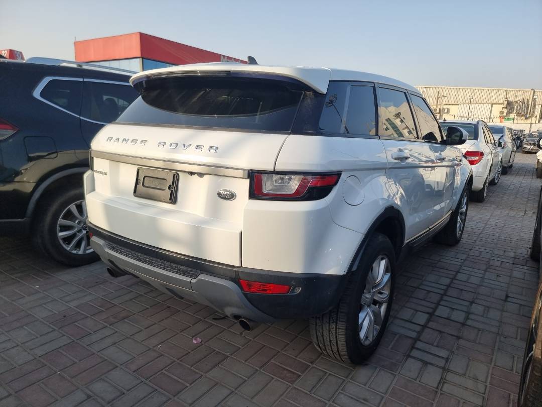 2016 LAND ROVER RANGE ROVER EVOQUE — 77712 Miles — Lot 096481 — Souq - Marhaba Auctions Used Cars - Image 4