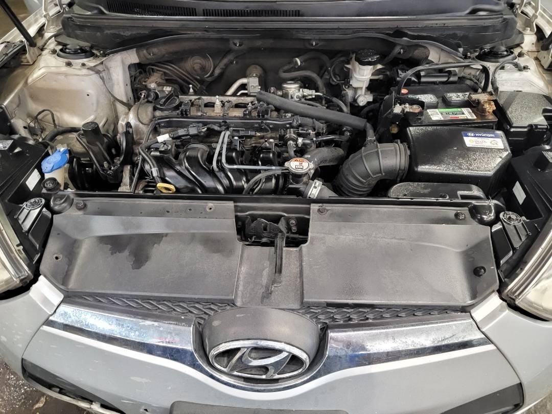 2017 HYUNDAI VELOSTER — 156438 Miles — Lot 40676246 — Main - Marhaba Auctions Used Cars - Image 10