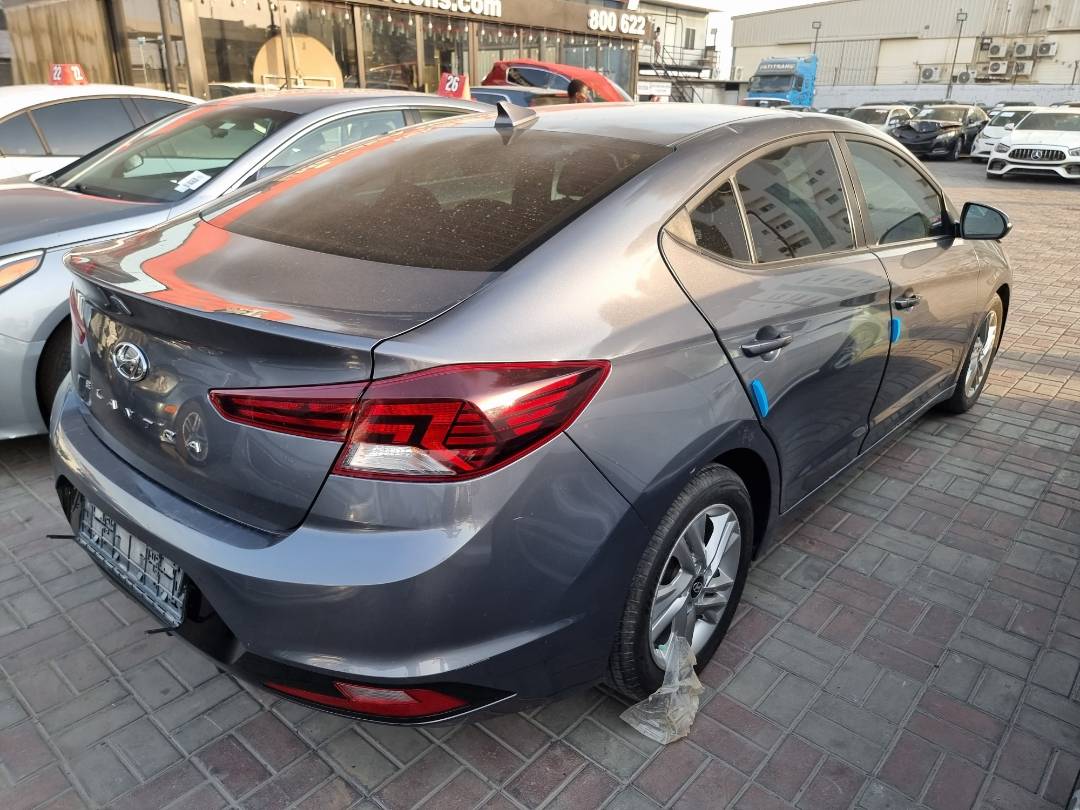 2019 HYUNDAI ELANTRA — 126495 KM — Lot 754407 — Ind. 12 - Marhaba Auctions Used Cars - Image 4