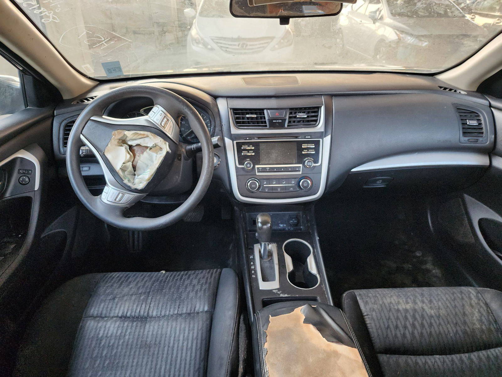 2016 NISSAN ALTIMA — 187812 Miles — Lot GN312644 — Souq - Marhaba Auctions Used Cars - Image 7