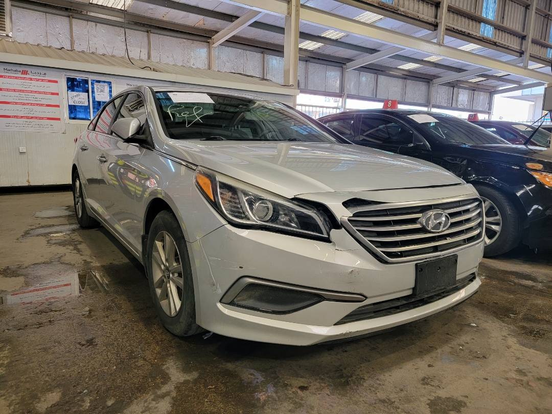 2017 HYUNDAI SONATA — 67310 Miles — Lot 56294404 — Main - Marhaba Auctions Used Cars - Image 4