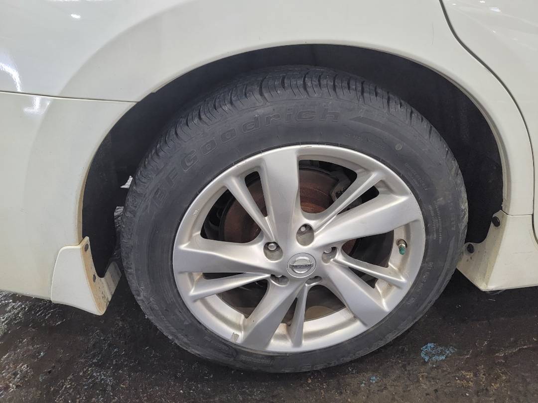 2015 NISSAN ALTIMA — 128373 Miles — Lot 40757914 - Marhaba Auctions Used Cars - Image 4
