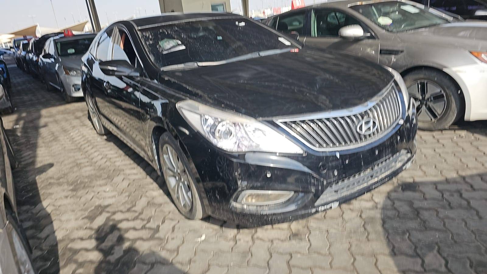 2012 HYUNDAI GRANDEUR — 185571 KM — Lot CA205078 — Souq - Marhaba Auctions Used Cars - Image 12