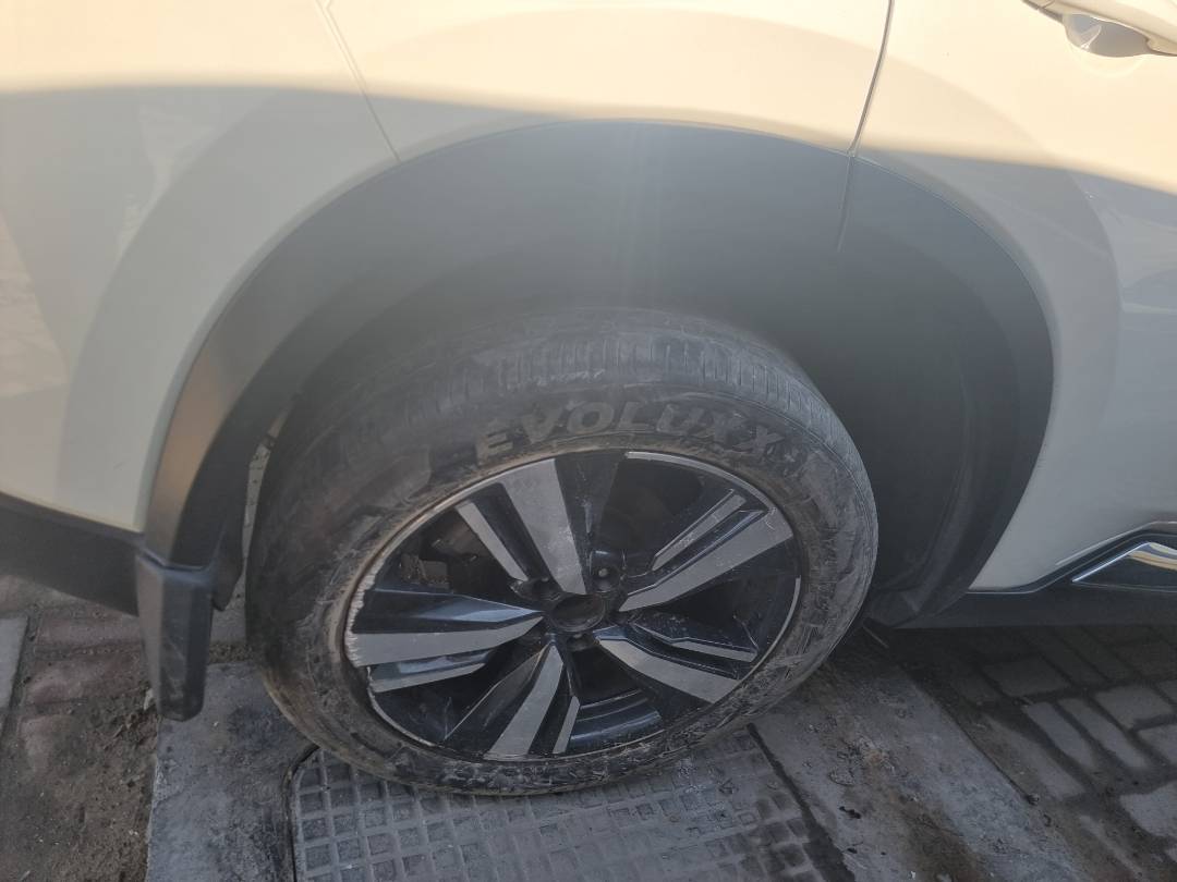 NISSAN ROGUE 2021 - Marhaba Auction Used Cars - Image 10