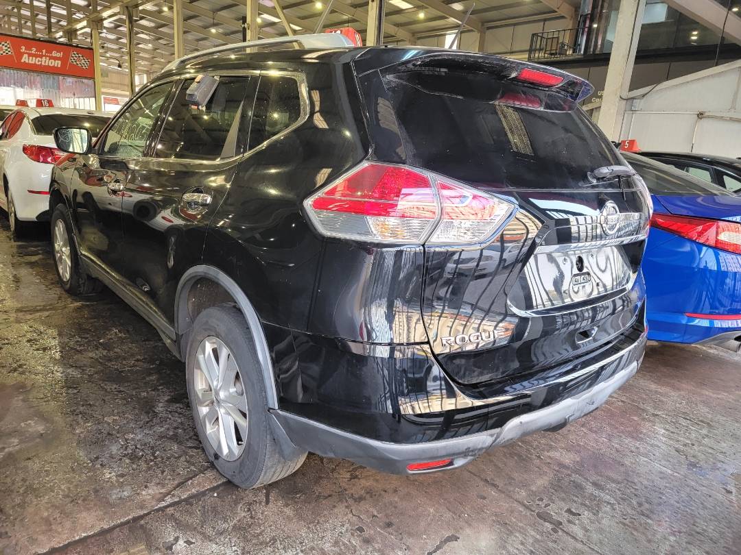 2015 NISSAN ROGUE — 156992 Miles — Lot P564261 — Main - Marhaba Auctions Used Cars - Image 3