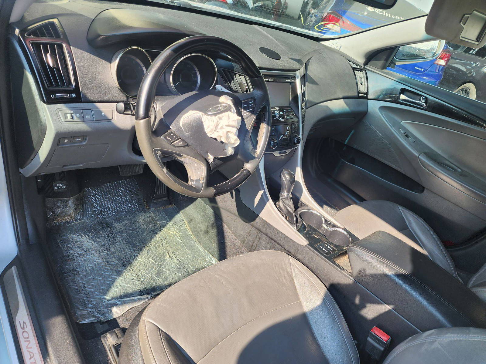 2011 HYUNDAI SONATA — 196006 Miles — Lot 67381563 - Marhaba Auctions Used Cars - Image 4