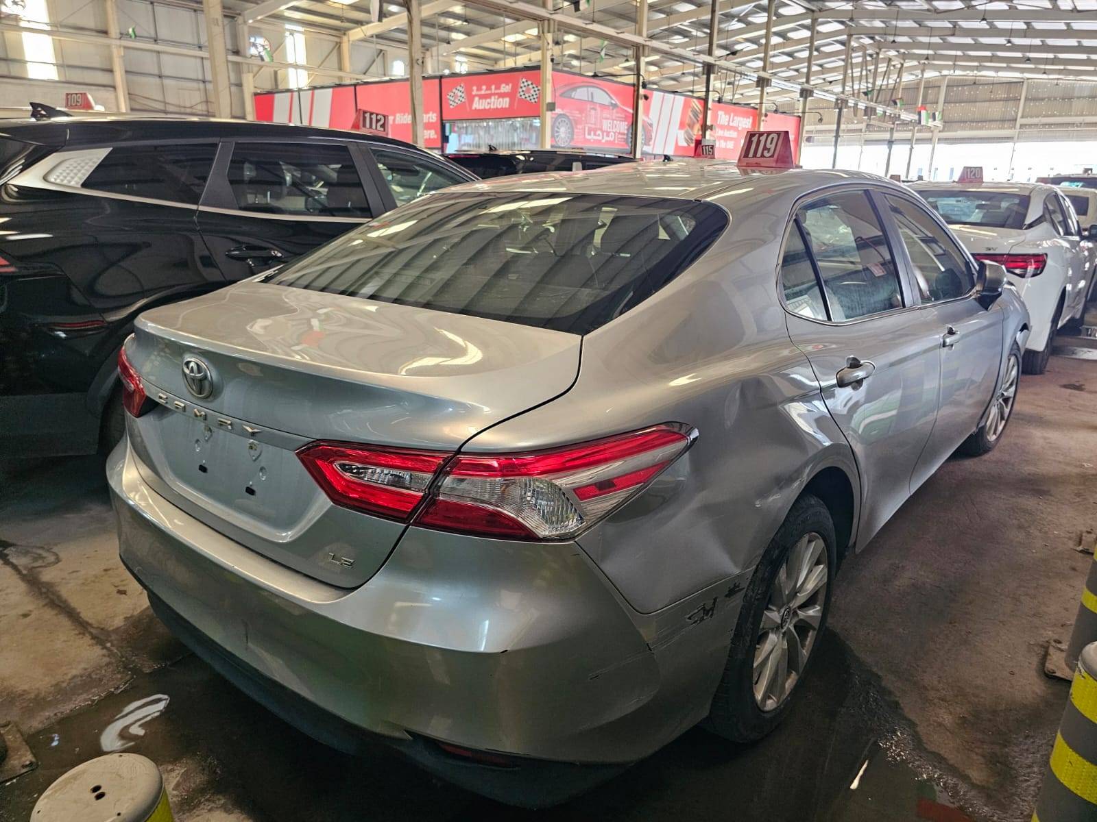 TOYOTA CAMRY
