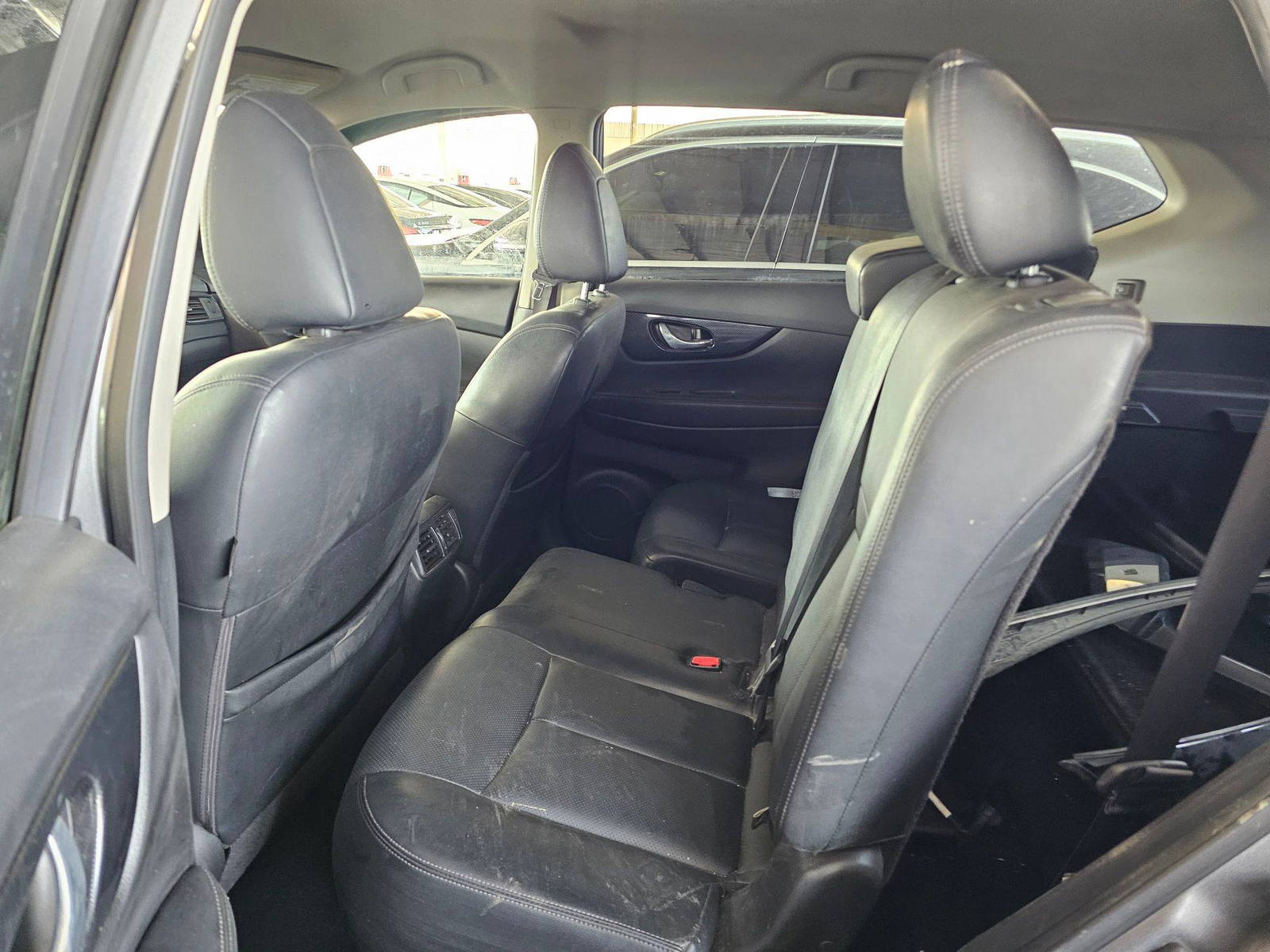 NISSAN ROGUE 2018 - Marhaba Auction Used Cars - Image 6