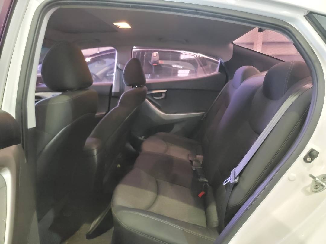 2011 HYUNDAI AVANTE — 140740 KM — Lot 068856 — Main - Marhaba Auctions Used Cars - Image 7