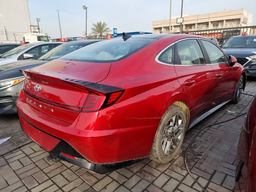 2020 HYUNDAI SONATA — 101619 Miles — Lot 215487 — Souq - Marhaba Auctions Used Cars - Image 5