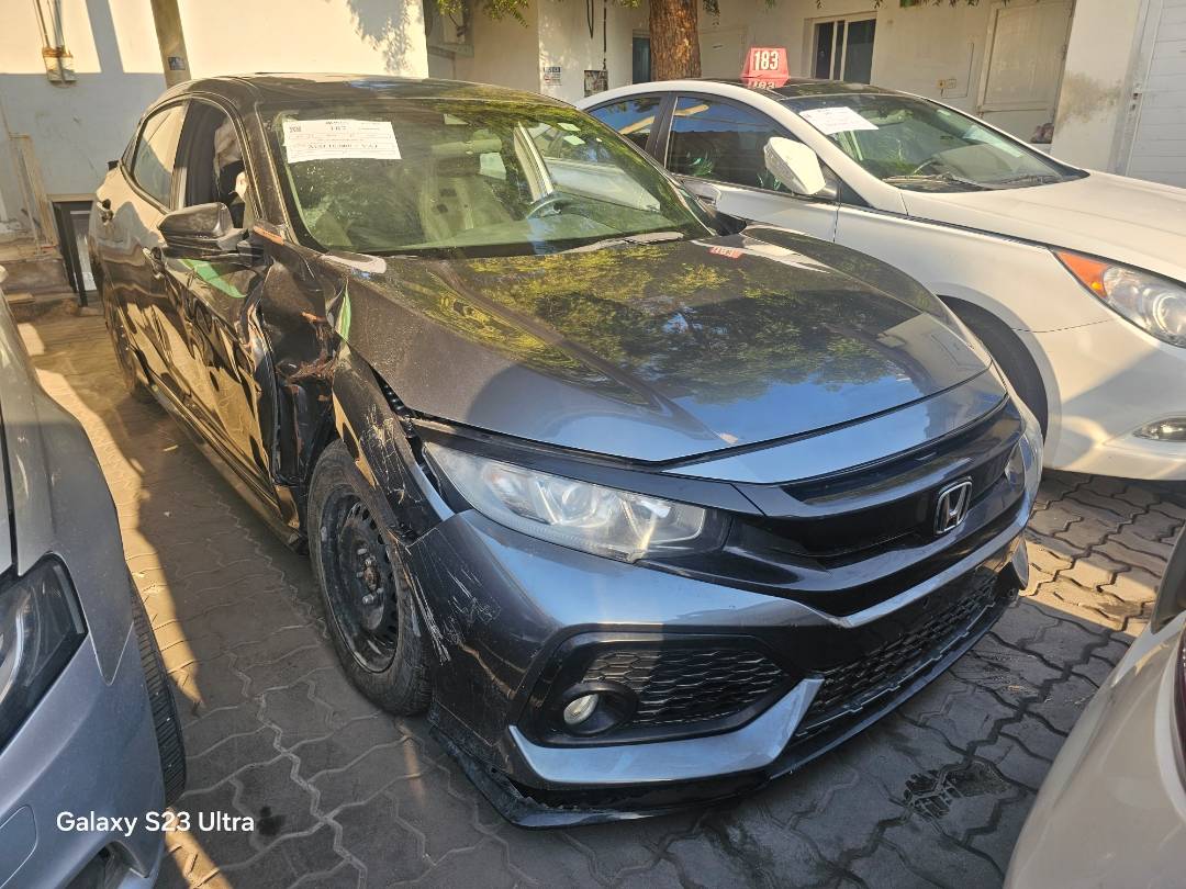 2019 HONDA CIVIC — 71097 KM — Lot KU301725 — Main - Marhaba Auctions Used Cars - Image 4
