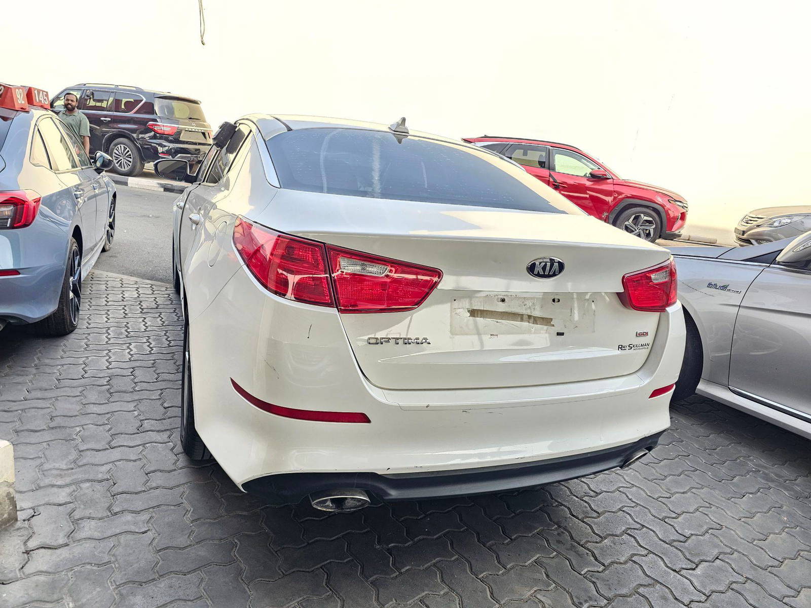 2015 KIA OPTIMA — 116402 Miles — Lot 3F5576146 — Souq - Marhaba Auctions Used Cars - Image 4