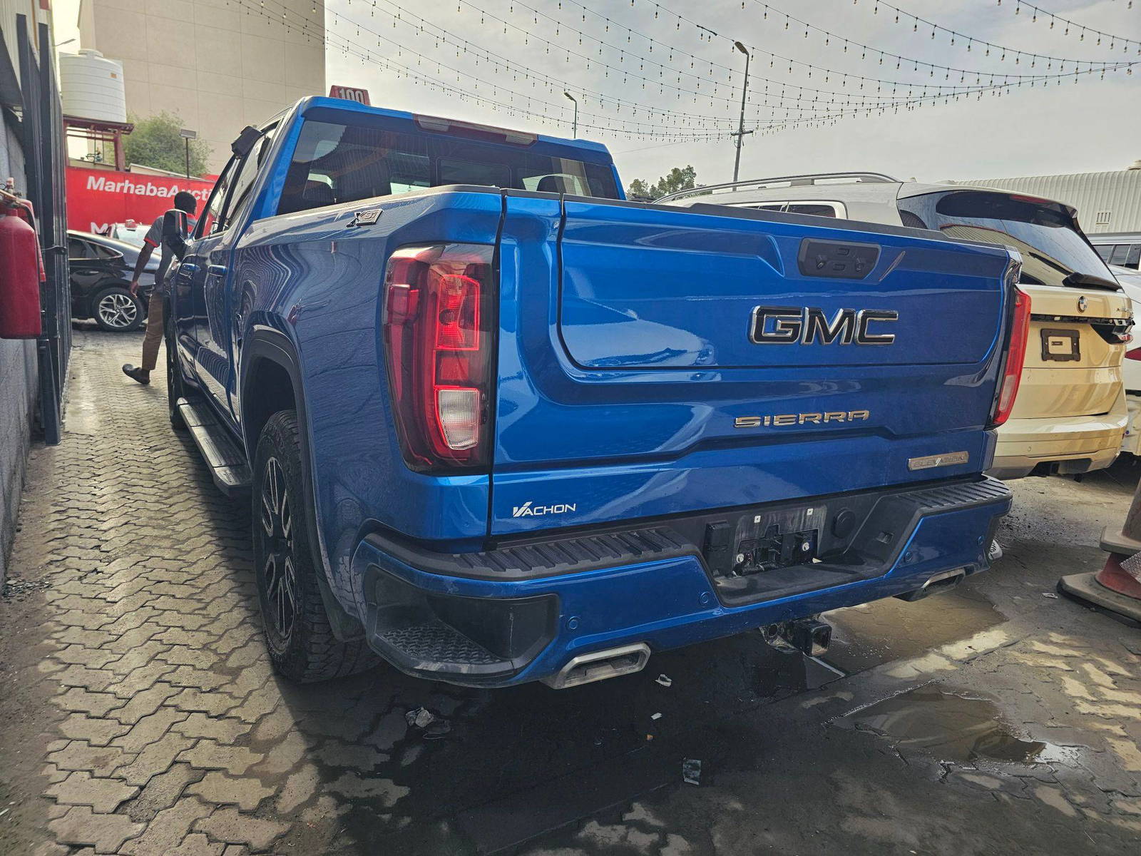 2023 GMC SIERRA — sold — 43190 Miles — Lot 80555605 — Main - Marhaba Auctions Used Cars - Image 5