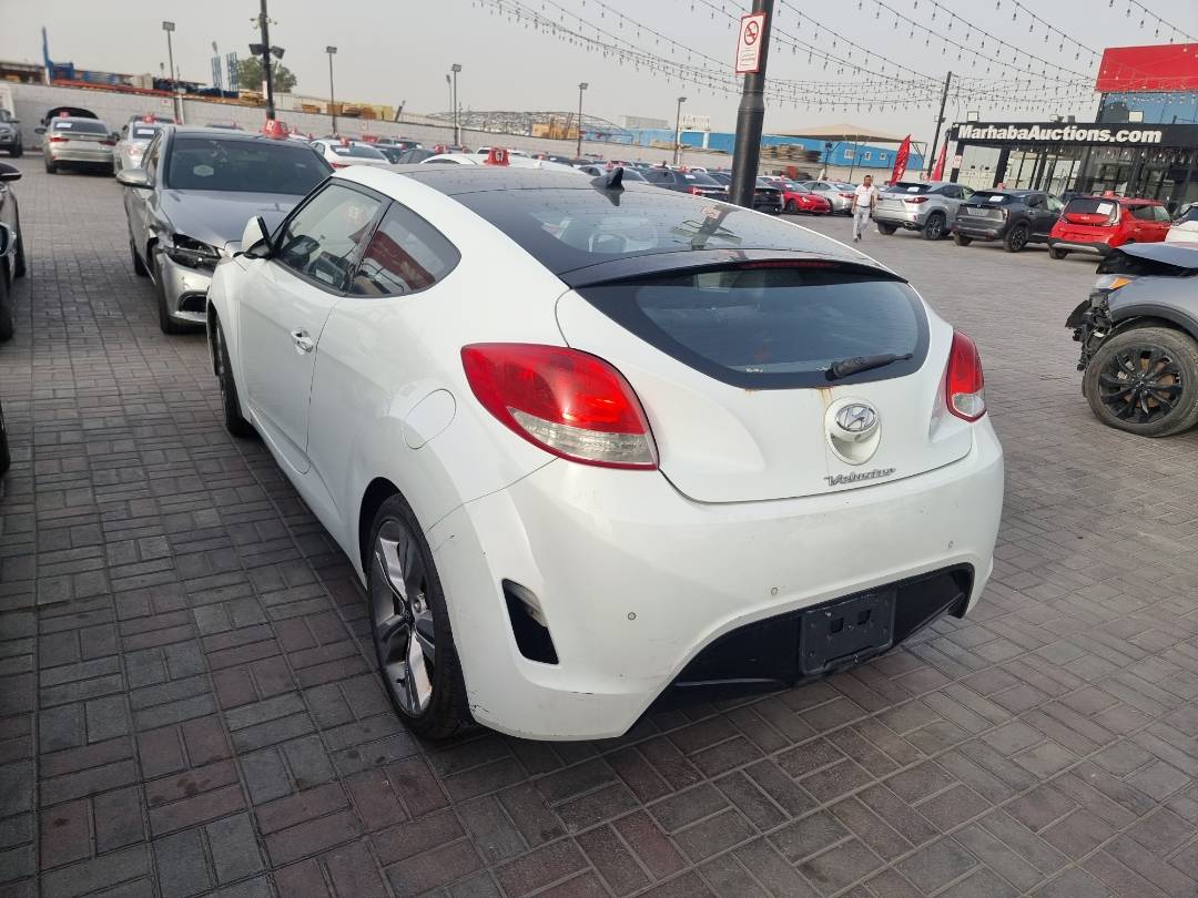 HYUNDAI VELOSTER 2013 - Marhaba Auction Used Cars - Image 4
