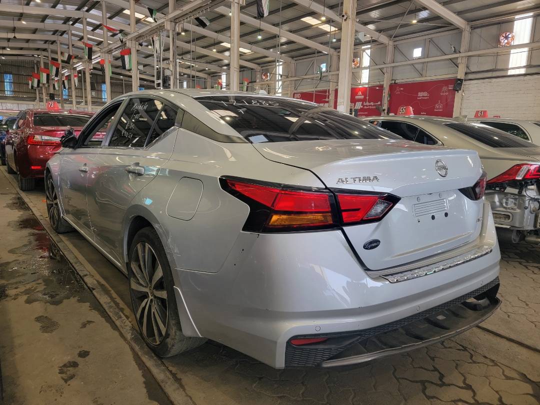 2020 NISSAN ALTIMA — 54840 Miles — Lot 39293434 — Main - Marhaba Auctions Used Cars - Image 4