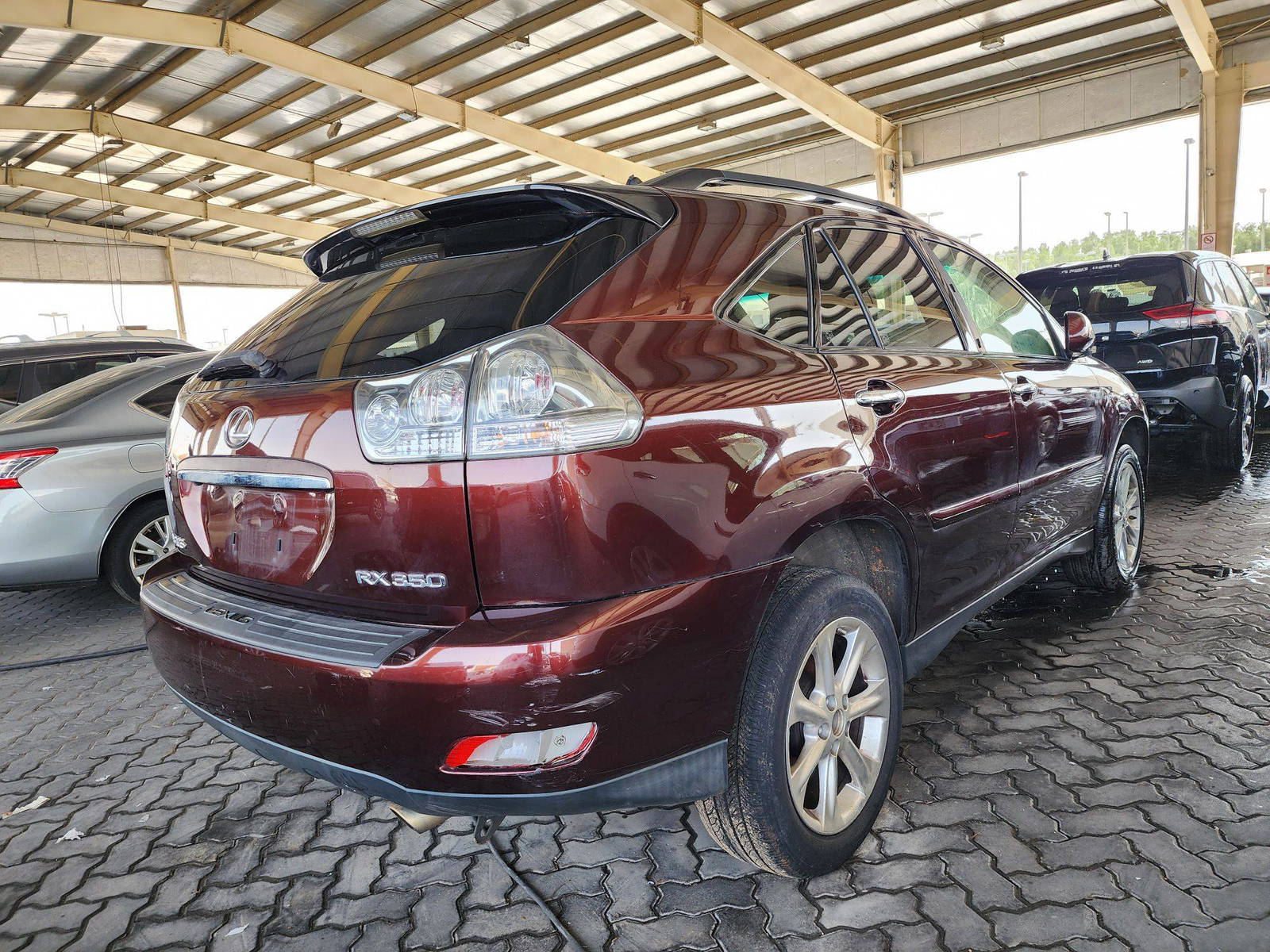 2008 LEXUS RX 350 — 239906 Miles — Lot 11469 — Souq - Marhaba Auctions Used Cars - Image 3