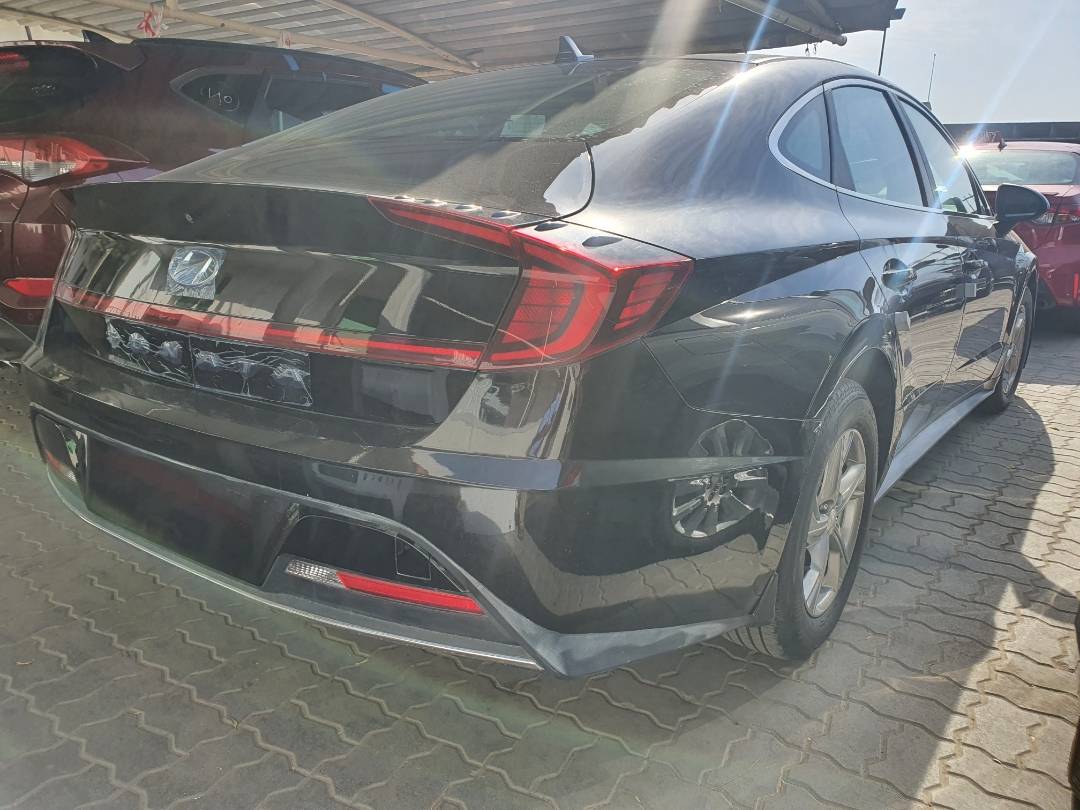 2020 HYUNDAI SONATA — 36574 Miles — Lot AXLH062111 — Main - Marhaba Auctions Used Cars - Image 4