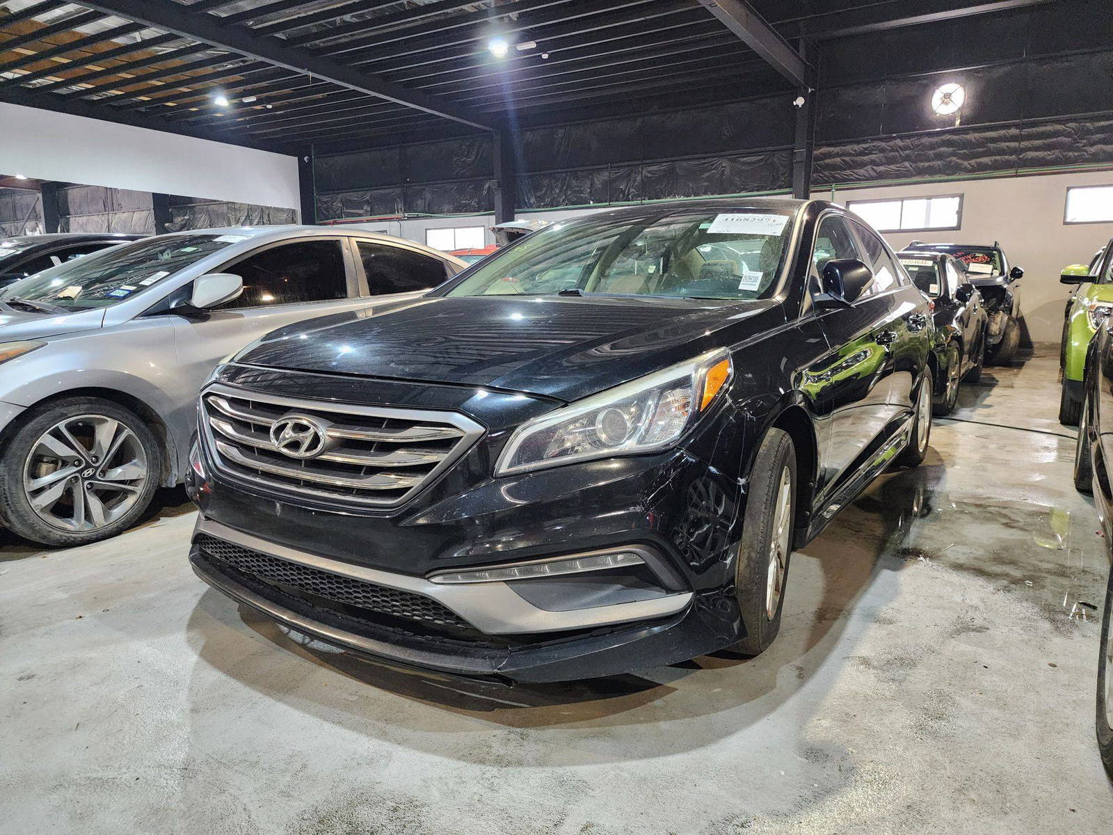 2015 HYUNDAI SONATA — 182358 Miles — Lot 41682971 — Al Quoz - Marhaba Auctions Used Cars - Image 3