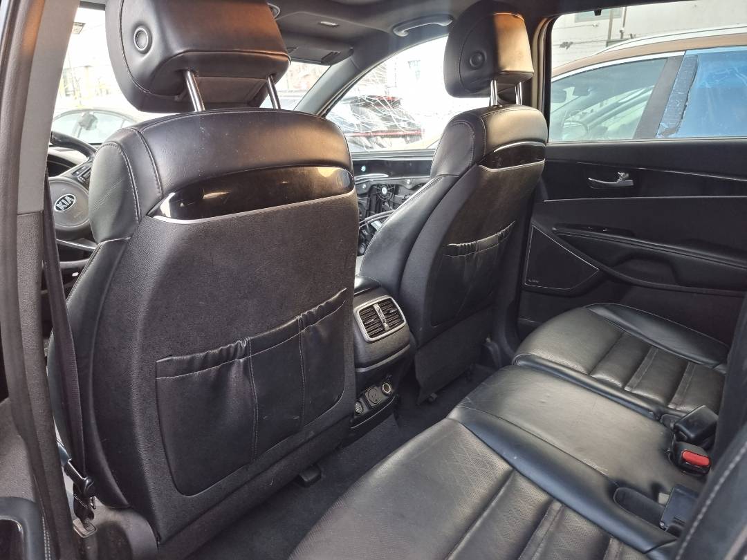 KIA SORENTO 2017 - Marhaba Auction Used Cars - Image 27