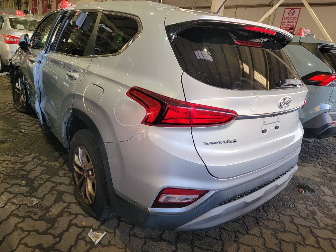 2019 HYUNDAI SANTA FE — 80605 Miles — Lot KH115199 — Main - Marhaba Auctions Used Cars - Image 5