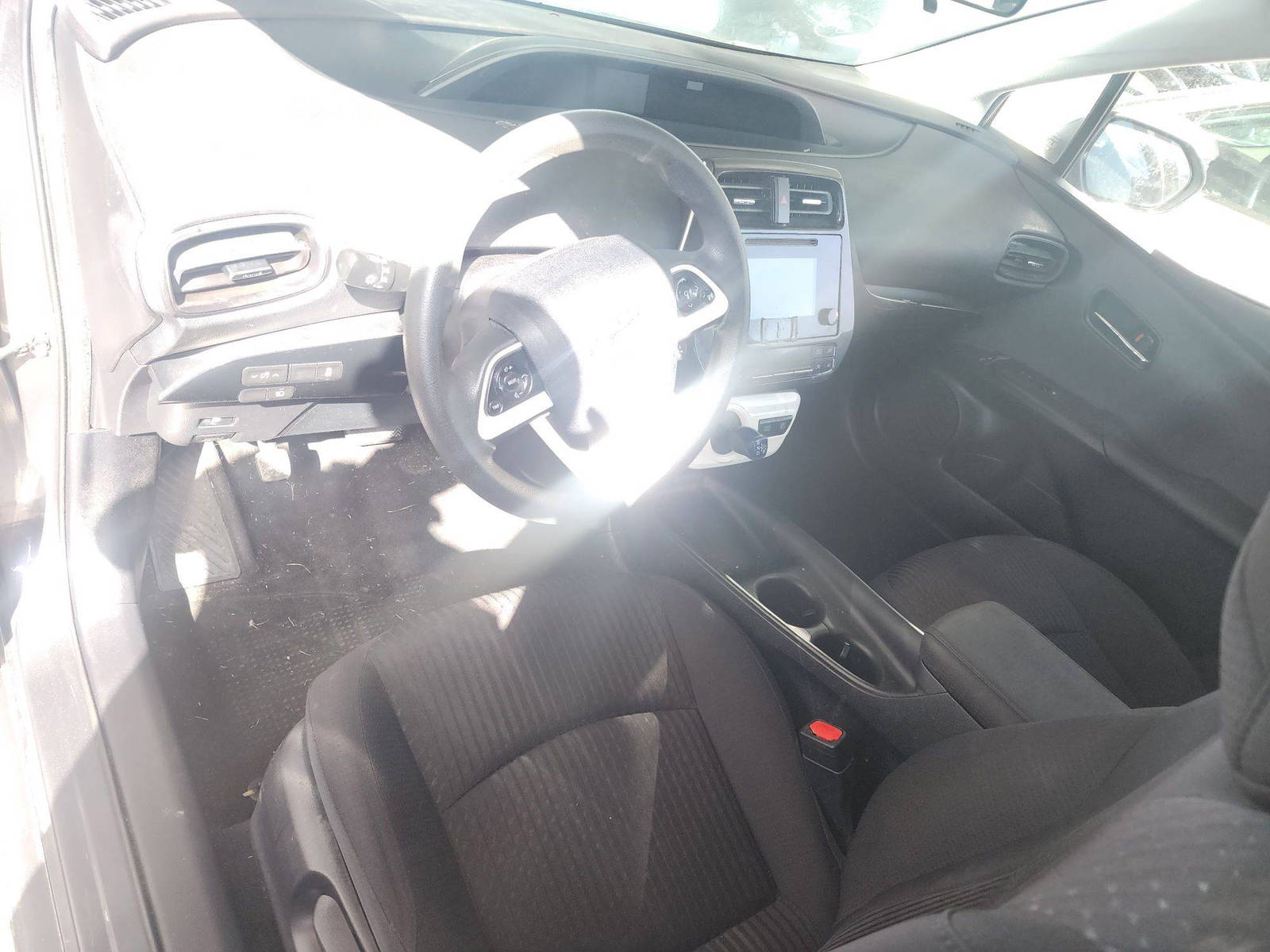 2017 TOYOTA PRIUS — 203182 Miles — Lot 62828893 - Marhaba Auctions Used Cars - Image 4