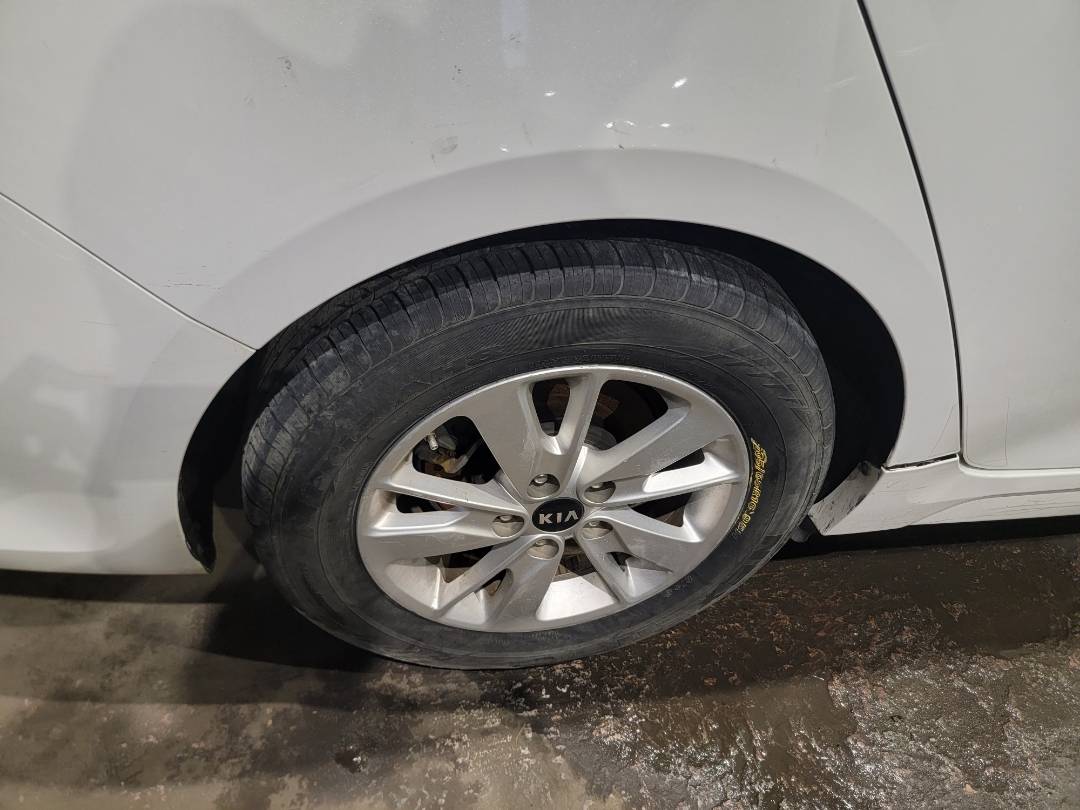 2018 KIA OPTIMA — 86568 Miles — Lot 76052753 - Marhaba Auctions Used Cars - Image 5