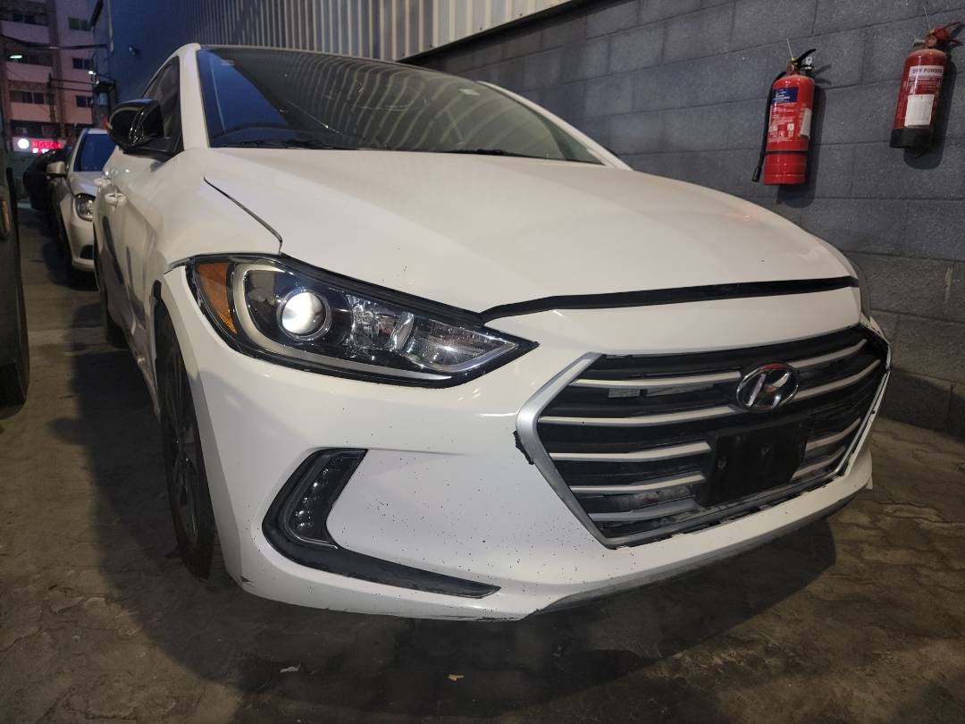 2018 HYUNDAI ELANTRA — 232520 KM — Lot U661121 — Main - Marhaba Auctions Used Cars - Image 5