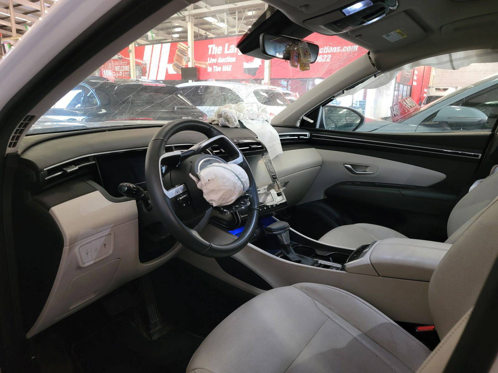 HYUNDAI TUCSON 2023 - Marhaba Auction Used Cars - Image 8