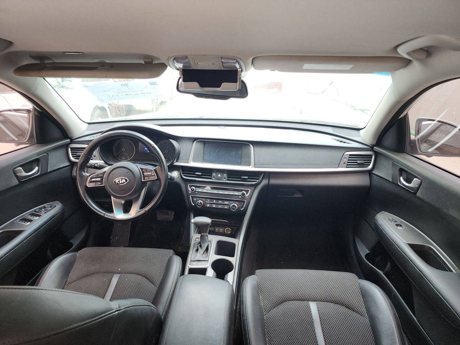 2019 KIA OPTIMA — 102843 Miles — Lot 330537 — Al Quoz - Marhaba Auctions Used Cars - Image 8