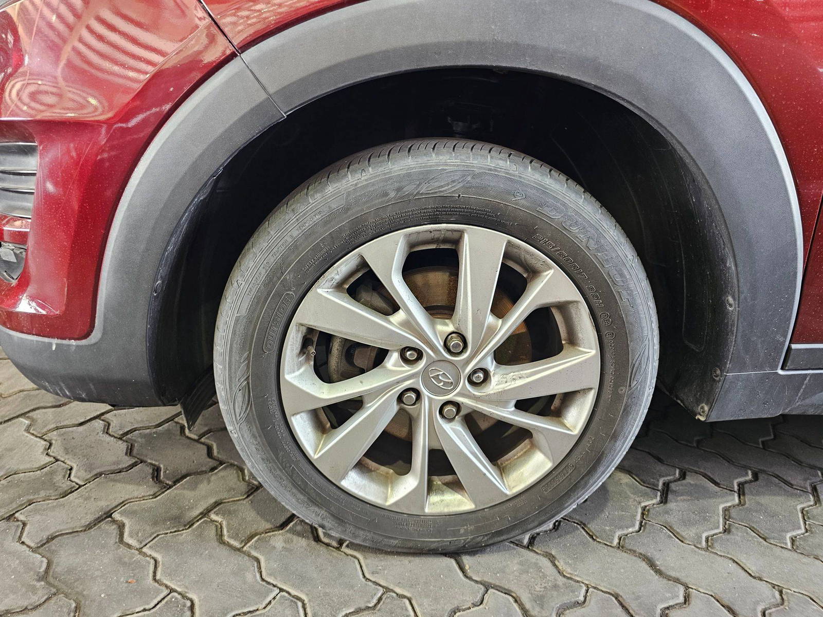 2019 HYUNDAI TUCSON — 100109 Miles — Lot U842519 — Souq - Marhaba Auctions Used Cars - Image 10