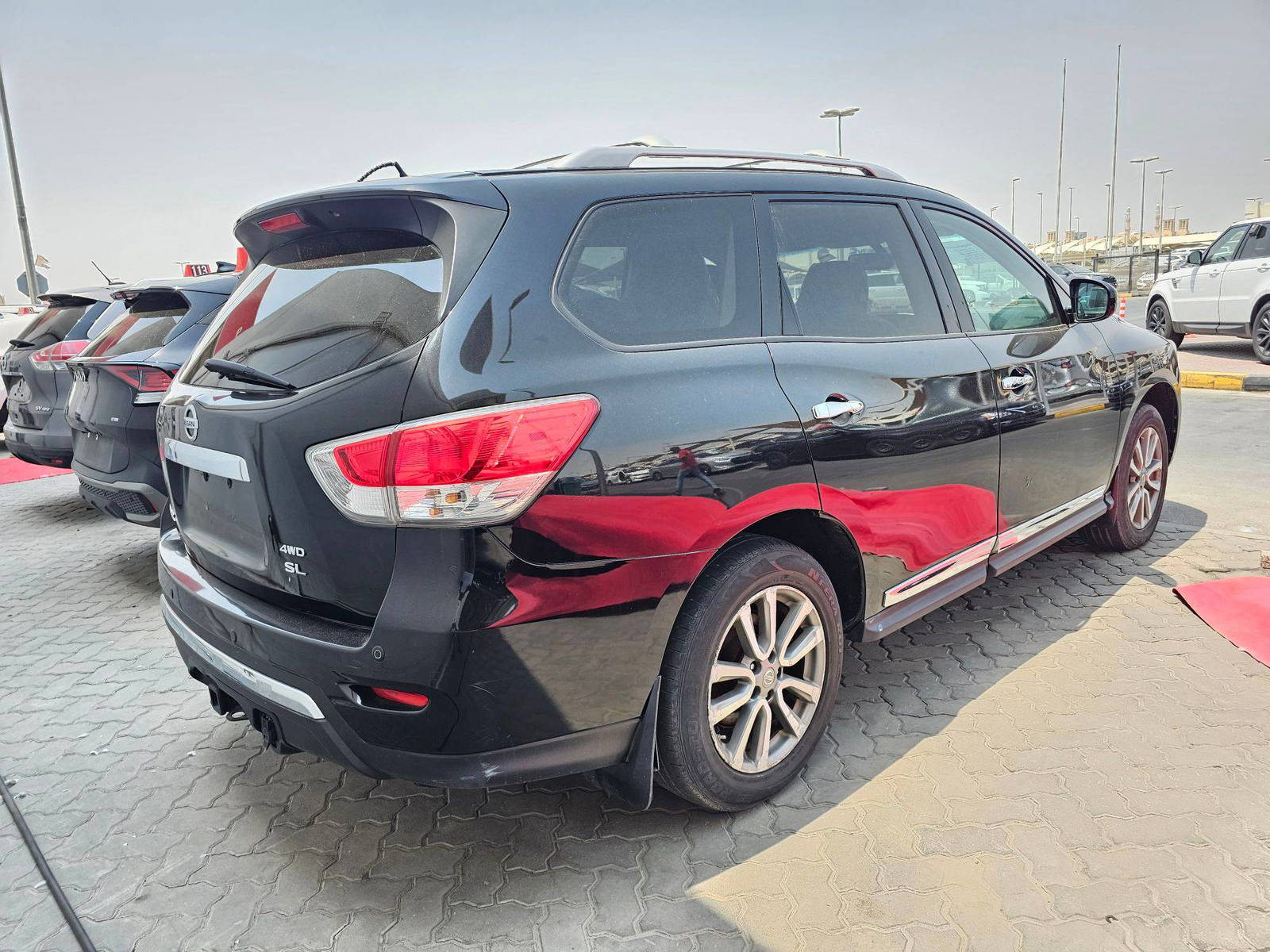 2013 NISSAN PATHFINDER — 174876 Miles — Lot M2DC603888 — Souq - Marhaba Auctions Used Cars - Image 3