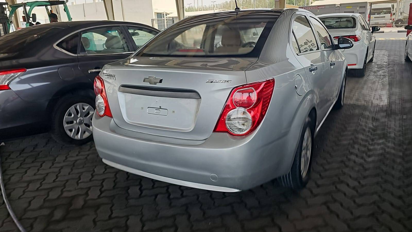 2014 CHEVROLET SONIC — 108833 KM — Lot E8562276 — Souq - Marhaba Auctions Used Cars - Image 5