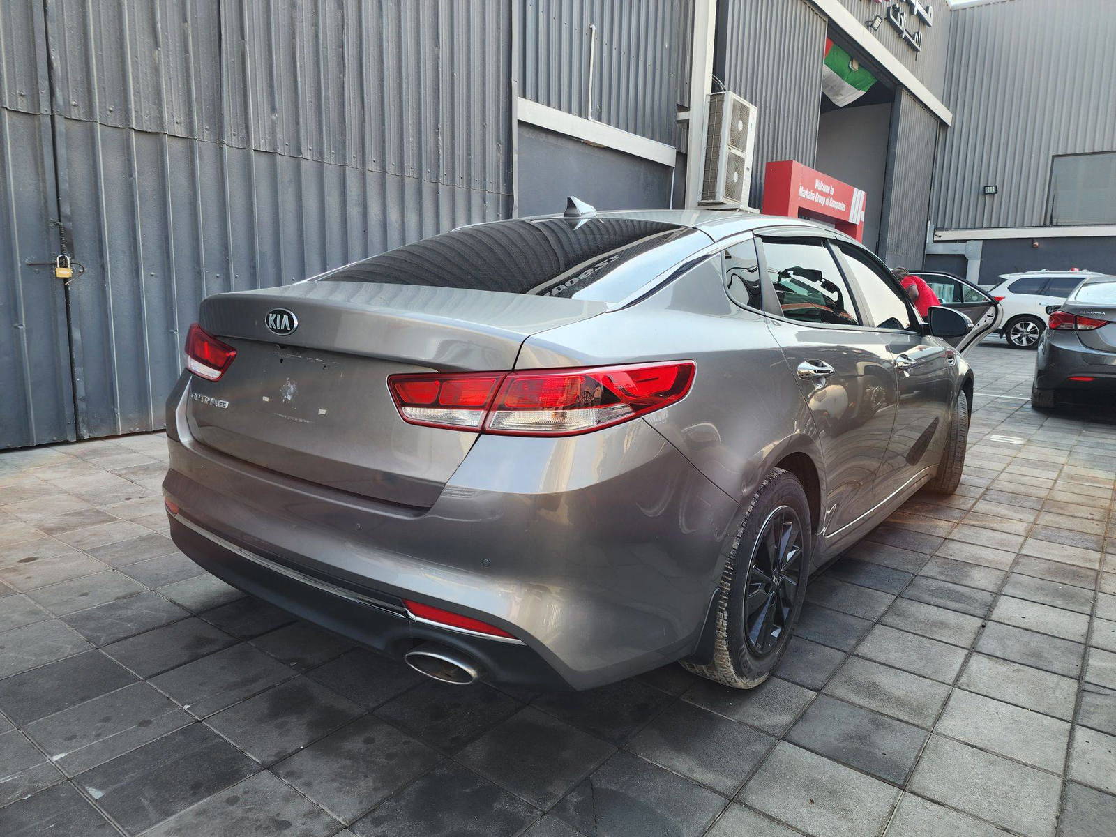 2018 KIA OPTIMA — 183572 Miles — Lot 68445954 — Al Quoz - Marhaba Auctions Used Cars - Image 4
