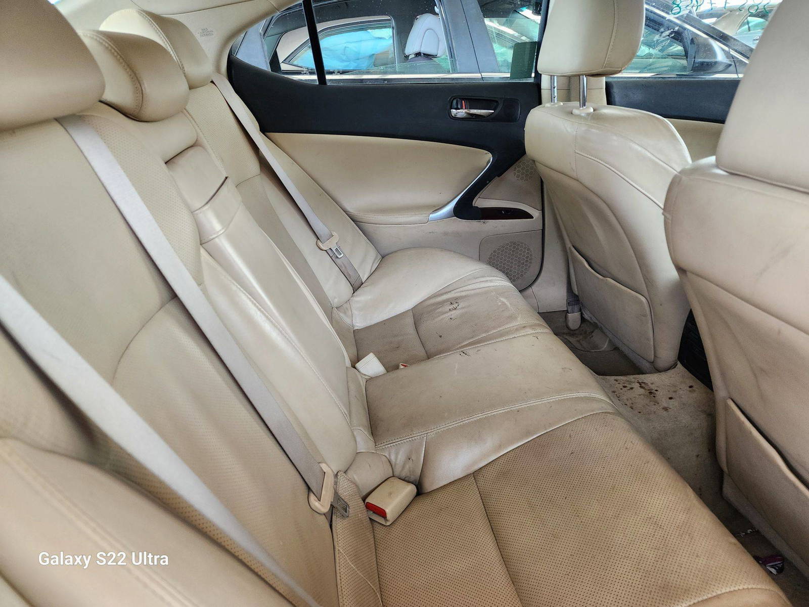 2006 LEXUS IS 250 — 162244 Miles — Lot 001646 - Marhaba Auctions Used Cars - Image 11