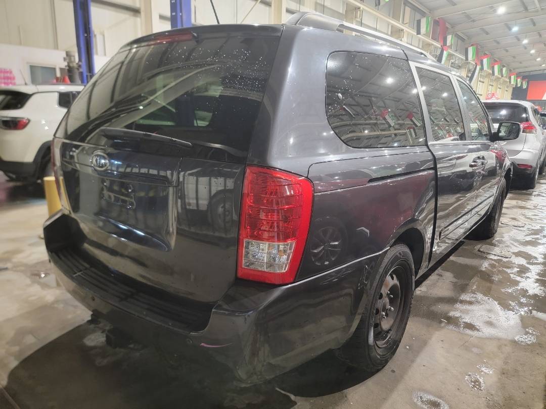 2012 KIA SEDONA — 108589 Miles — Lot 6468688 - Marhaba Auctions Used Cars - Image 11