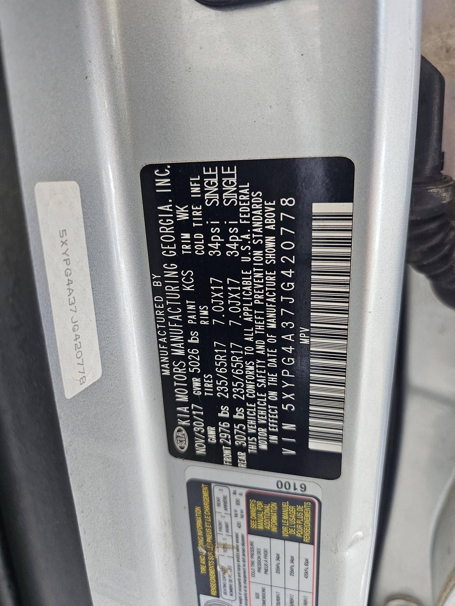 2018 KIA SORENTO — 122984 Miles — Lot G420778 — Souq - Marhaba Auctions Used Cars - Image 9