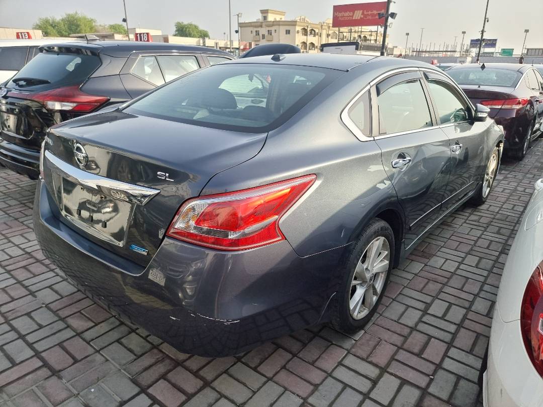 2013 NISSAN ALTIMA — 177452 Miles — Lot 214578 — Ind. 12 - Marhaba Auctions Used Cars - Image 4