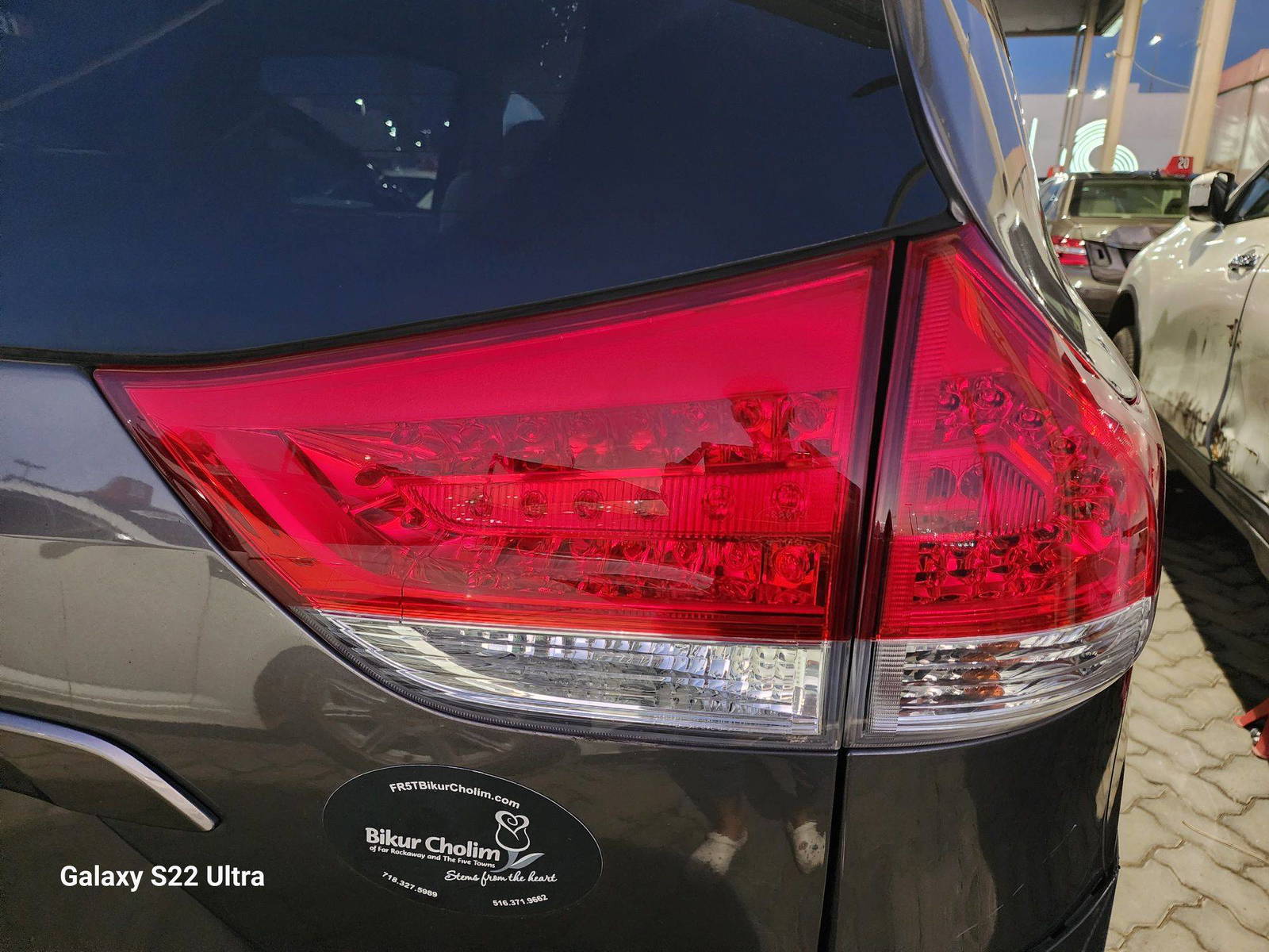 2013 TOYOTA SIENNA — 143854 Miles — Lot 39351974 - Marhaba Auctions Used Cars - Image 4