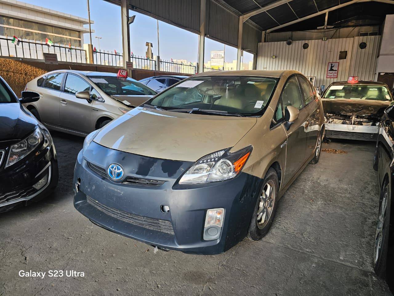 2011 TOYOTA PRIUS — 261573 Miles — Lot 43189391 — Ind. 12 - Marhaba Auctions Used Cars - Image 3