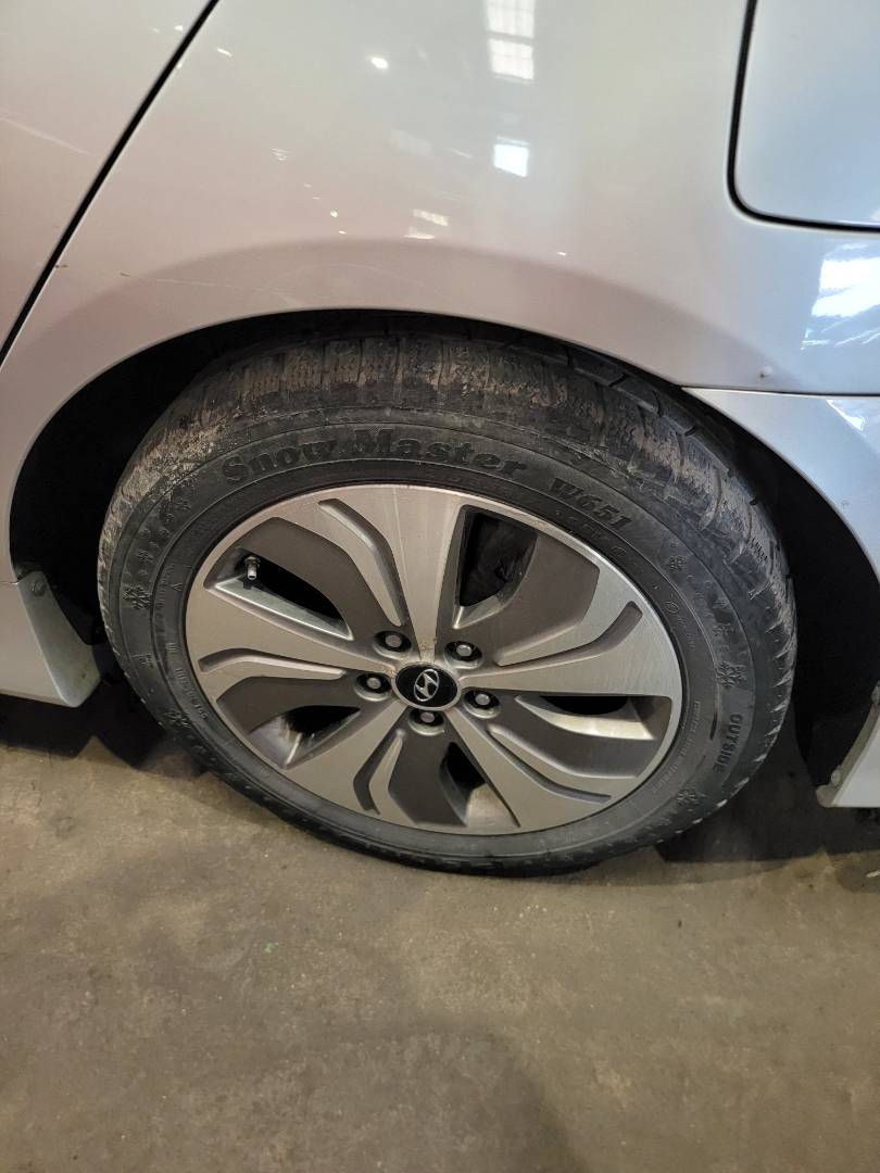 2015 HYUNDAI SONATA — 146305 Miles — Lot FA123109 — Main - Marhaba Auctions Used Cars - Image 9