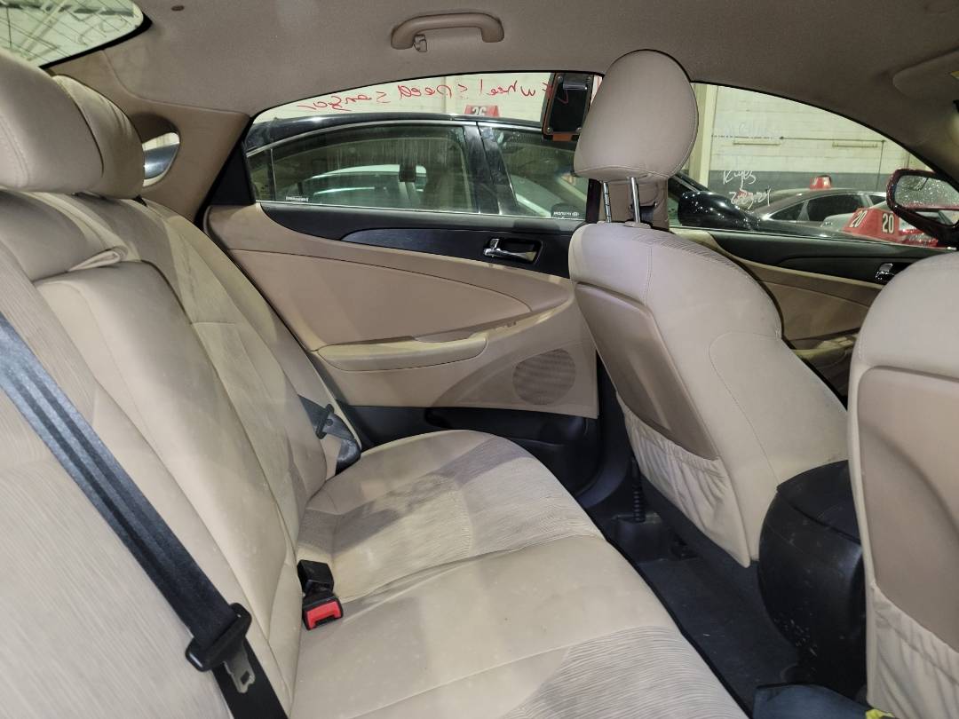 2014 HYUNDAI SONATA — 156941 Miles — Lot 942344 - Marhaba Auctions Used Cars - Image 5