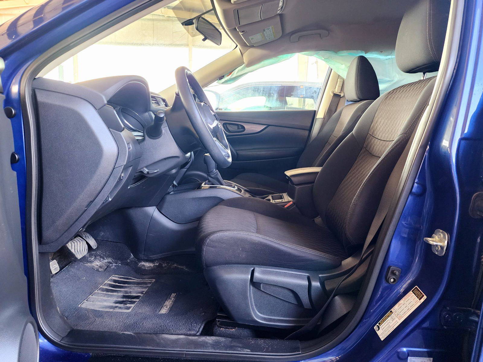 2019 NISSAN ROGUE — 100319 KM — Lot KC773769 — Souq - Marhaba Auctions Used Cars - Image 8