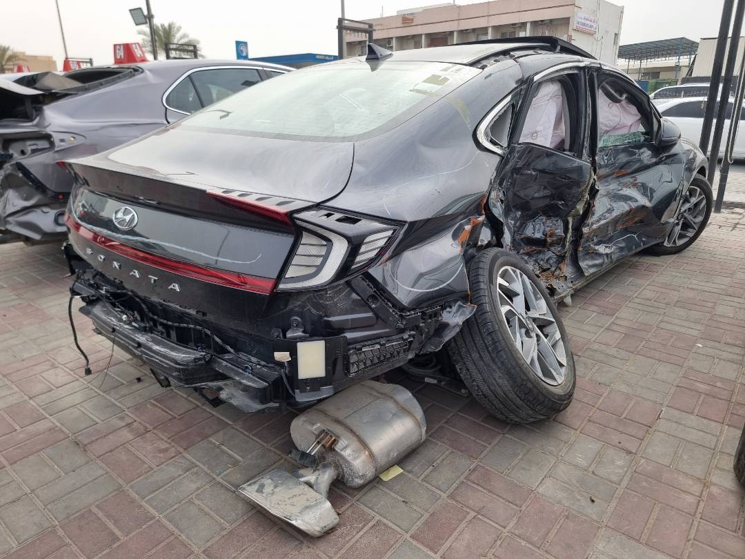 2020 HYUNDAI SONATA — 12644 Miles — Lot H015939 — Ind. 12 - Marhaba Auctions Used Cars - Image 4