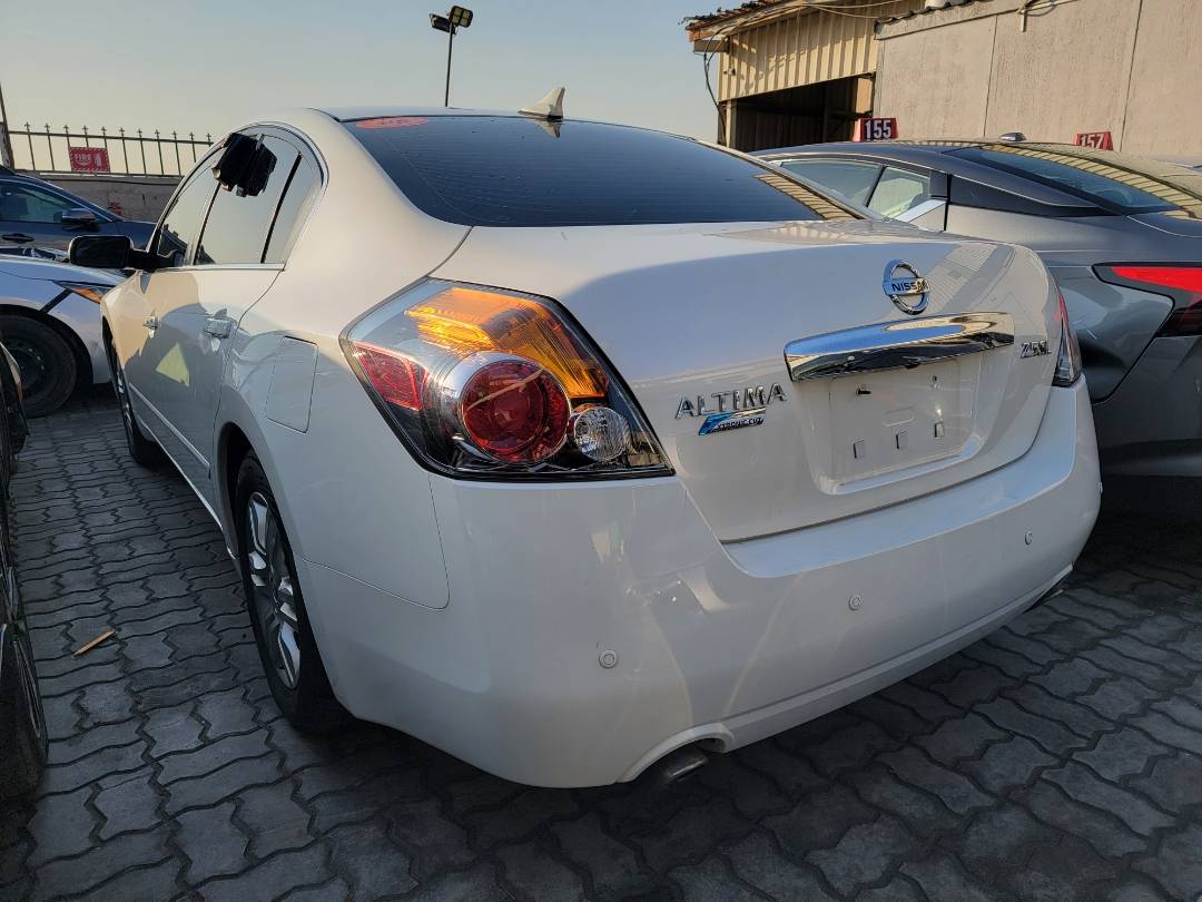 2011 NISSAN ALTIMA — 208616 KM — Lot BC119463 — Main - Marhaba Auctions Used Cars - Image 4