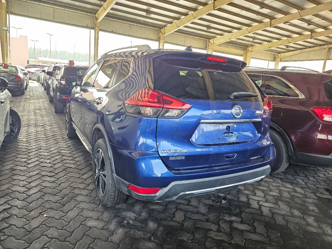 NISSAN ROGUE