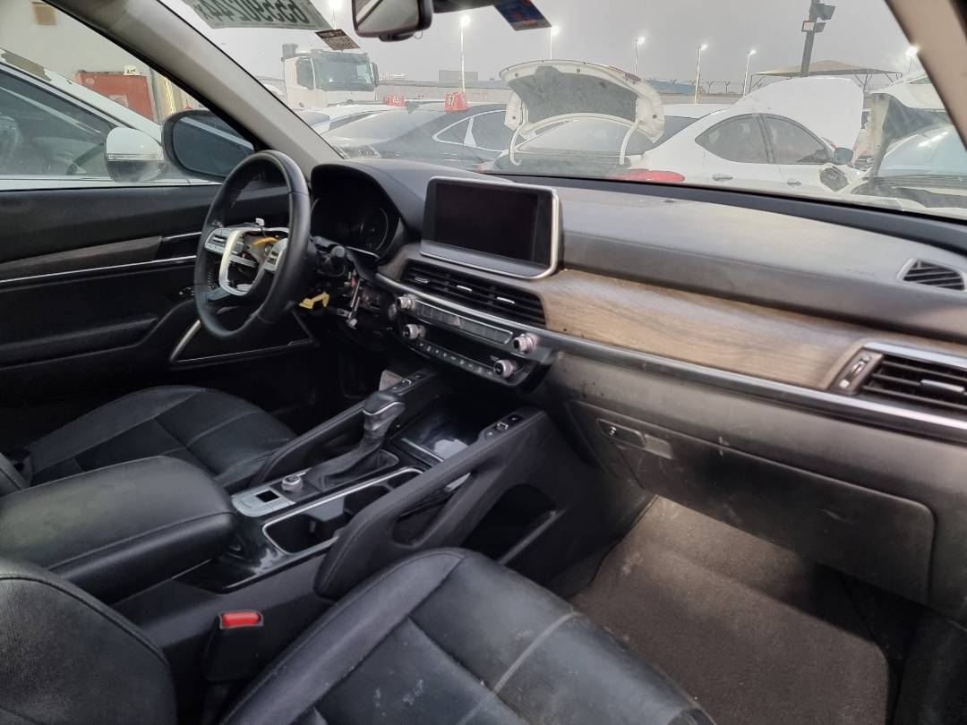 2021 KIA TELLURIDE — 56555 Miles — Lot 122466 — Souq - Marhaba Auctions Used Cars - Image 4