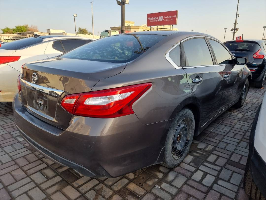 2016 NISSAN ALTIMA — 288760 Miles — Lot 215478 — Ind. 12 - Marhaba Auctions Used Cars - Image 4