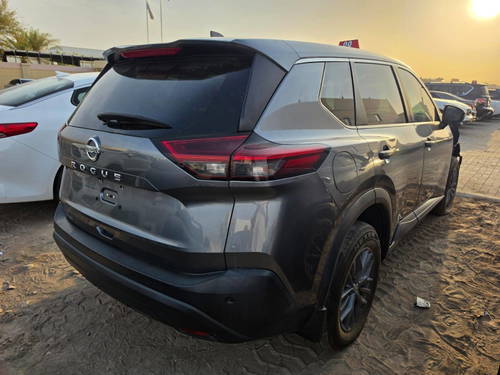 2021 NISSAN ROGUE at Marhaba Auctions
