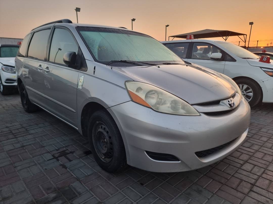 2006 TOYOTA SIENNA — 250902 Miles — Lot 215487 — Ind. 12 - Marhaba Auctions Used Cars - Image 3