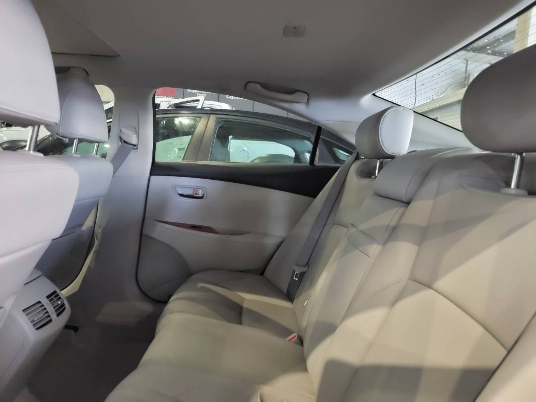2007 LEXUS ES 350 — 136489 Miles — Lot 72073807 — Main - Marhaba Auctions Used Cars - Image 7